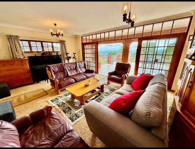 4 BEDROOM HOUSE FOR SALE IN CHASE VALLEY HEIGHTS